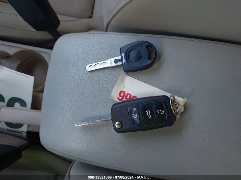 2012 Volkswagen Eos Lux VIN: WVWFW7AH3CV004217 Lot: 39821869