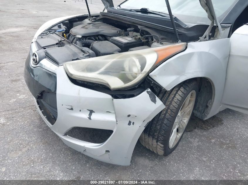 2013 Hyundai Veloster Base W/Black VIN: KMHTC6AD2DU161291 Lot: 39821897