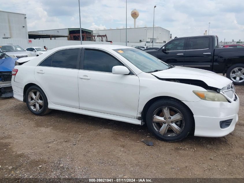 4T1BF3EK0BU640283 2011 Toyota Camry Se