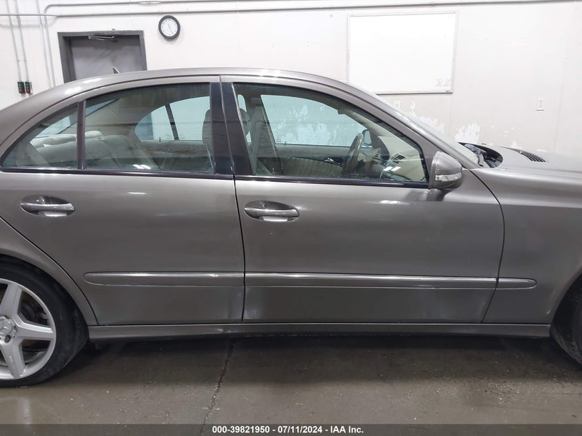 2008 Mercedes-Benz E 350 4Matic VIN: WDBUF87X98B200469 Lot: 39821950