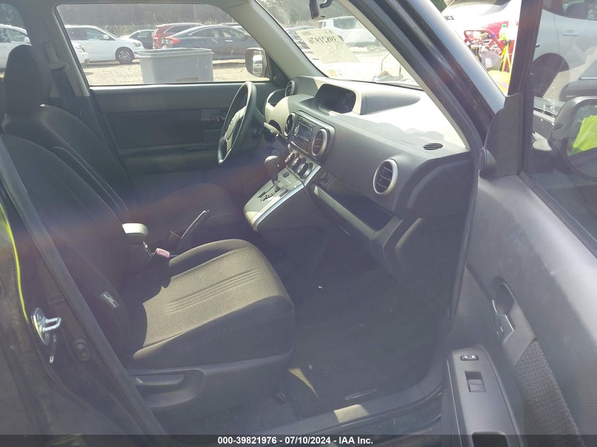 2009 Toyota Scion Xb VIN: JTLKE50E691085408 Lot: 39821976