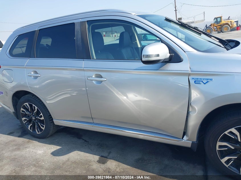 2018 Mitsubishi Outlander Se/Gt VIN: JA4J24A58JZ049986 Lot: 39821984