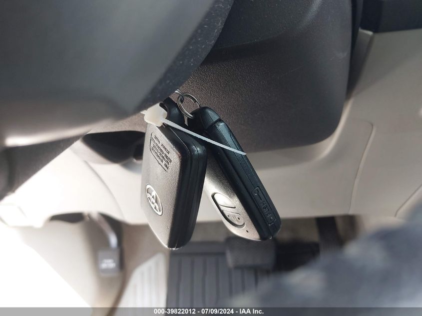 2011 Toyota Prius Four VIN: JTDKN3DU3B5314577 Lot: 39822012