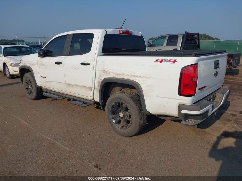 VIN 1GCGTCEN6J1141713 2018 CHEVROLET COLORADO LT