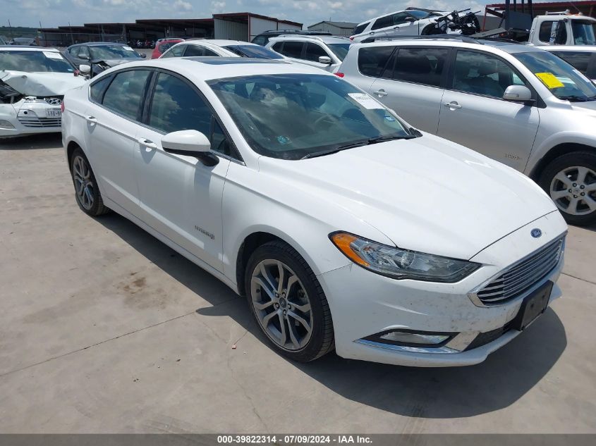 3FA6P0LU2HR296077 2017 FORD FUSION - Image 1