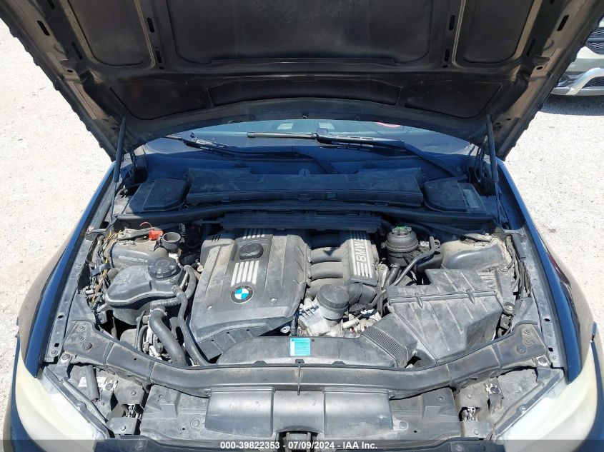 2009 BMW 328I VIN: WBAPH57599NL77994 Lot: 39822353