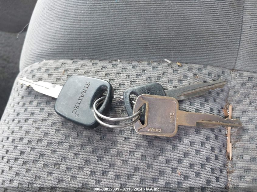 2001 Ford F-150 Lariat/Xl/Xlt VIN: 1FTRX17L61NB71896 Lot: 39822391