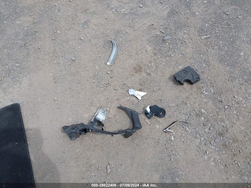 2020 Chevrolet Equinox Awd Lt 2.0L Turbo VIN: 2GNAXVEX9L6113788 Lot: 39822408