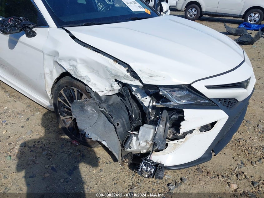 2018 TOYOTA CAMRY SE - JTNB11HK9J3028425