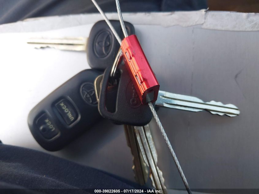 2002 Toyota Sienna Ce VIN: 4T3ZF19C72U420801 Lot: 39822605