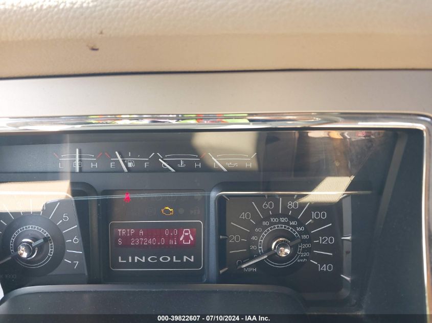2007 Lincoln Navigator Ultimate VIN: 5LMFU27537LJ14670 Lot: 39822607