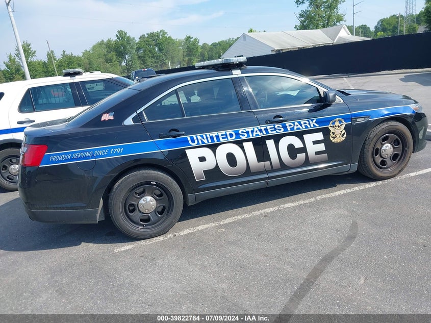 2018 FORD POLICE INTERCEPTOR - 1FAHP2MT9JG110574
