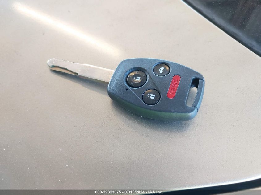 2004 Honda Accord 2.4 Ex VIN: 1HGCM56834A135423 Lot: 39823075