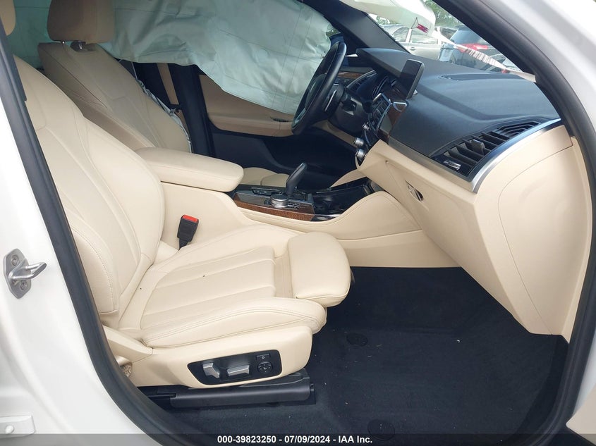 2019 BMW X4 xDrive30I VIN: 5UXUJ3C51KLG53222 Lot: 39823250