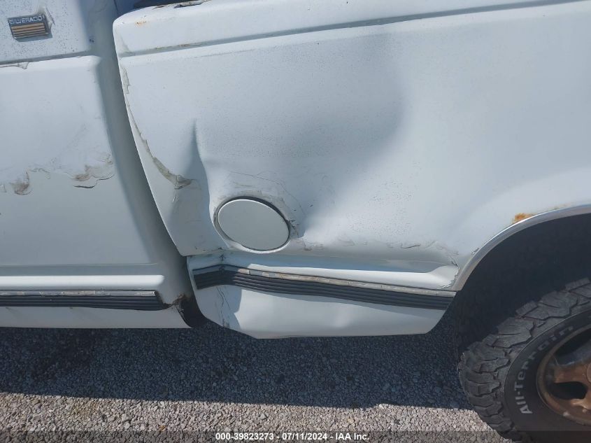 1993 Chevrolet Gmt-400 K1500 VIN: 2GCEK19K2P1238666 Lot: 39823273