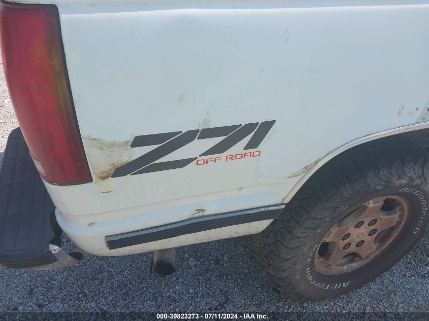 1993 Chevrolet Gmt-400 K1500 VIN: 2GCEK19K2P1238666 Lot: 39823273