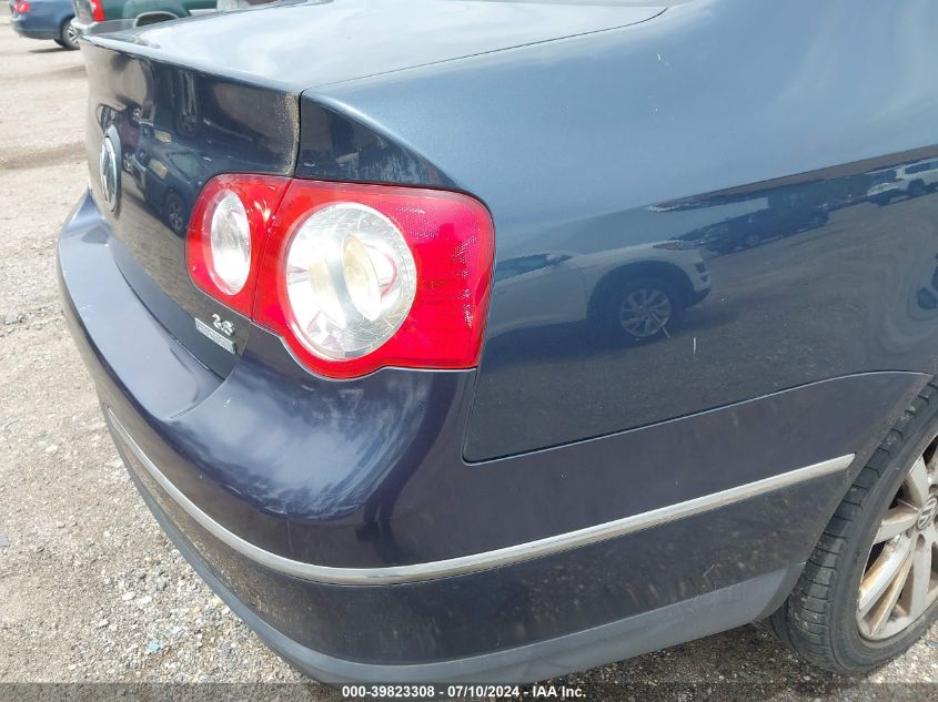 2006 Volkswagen Passat 3.6L 4Motion Luxury VIN: WVWFU73C16P160627 Lot: 39823308