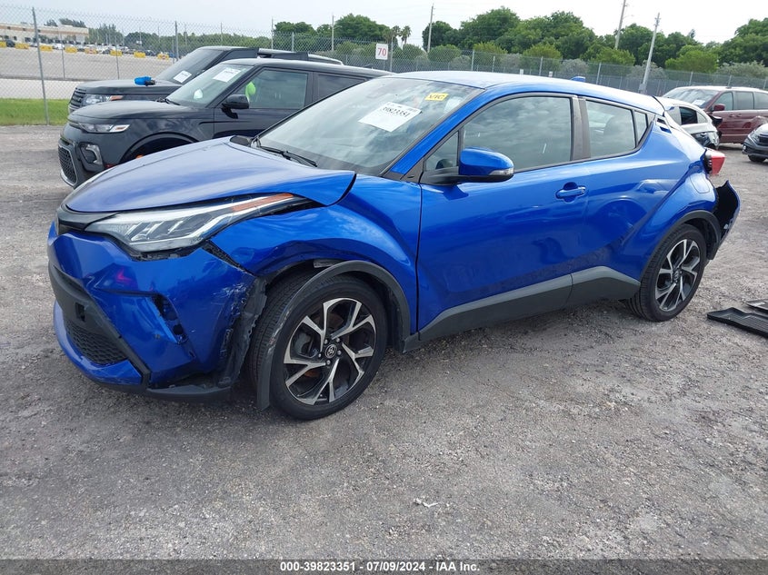 2020 Toyota C-Hr Xle/Le/Limited VIN: NMTKHMBX3LR105764 Lot: 39823351