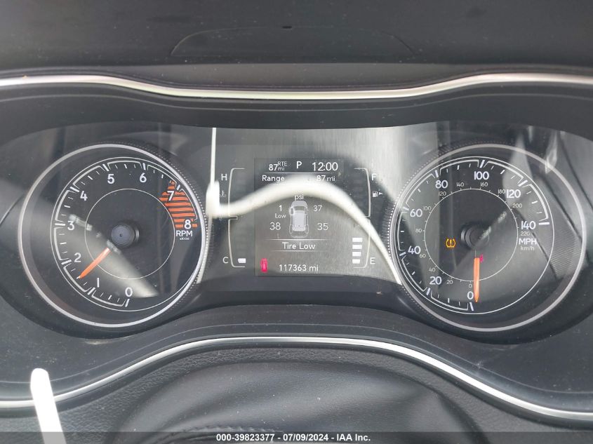 2019 Jeep Cherokee Latitude Plus Fwd VIN: 1C4PJLLX1KD331767 Lot: 39823377