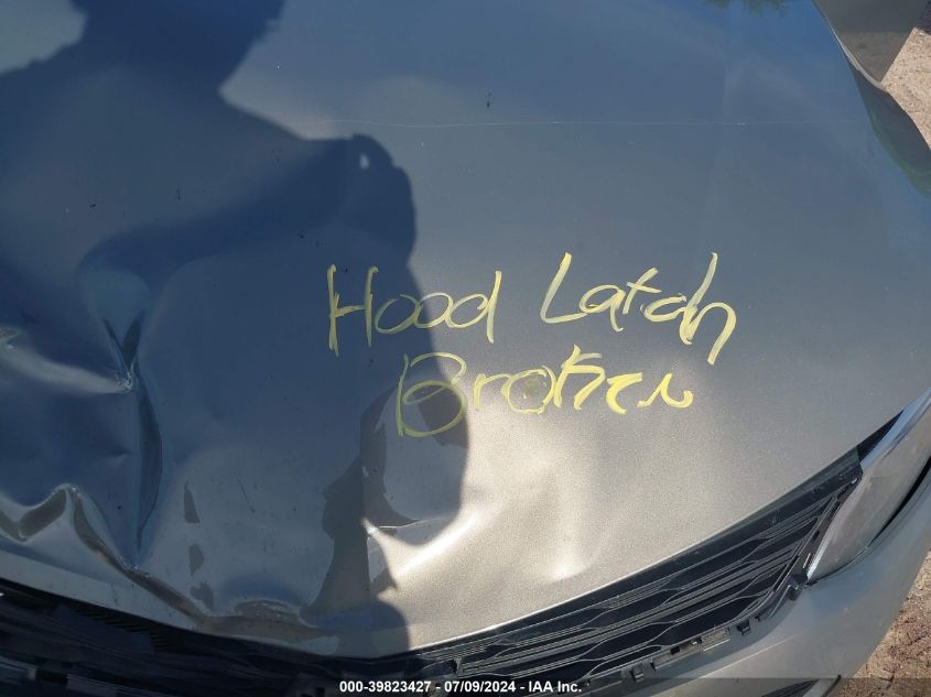 2018 Chevrolet Cruze Lt VIN: 1G1BE5SM2J7136770 Lot: 39823427