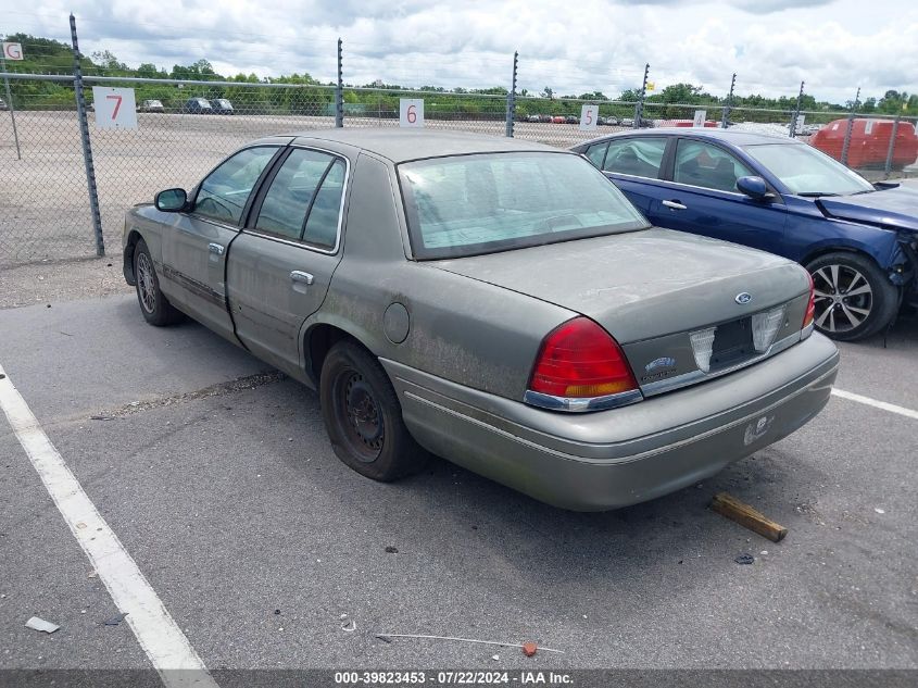 2002 Ford Crown Victoria Standard VIN: 2FAFP73W02X160131 Lot: 39823453