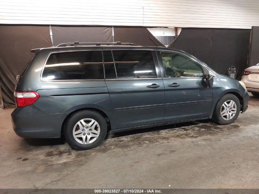 2005 Honda Odyssey Touring VIN: 5FNRL38845B049446 Lot: 39823527