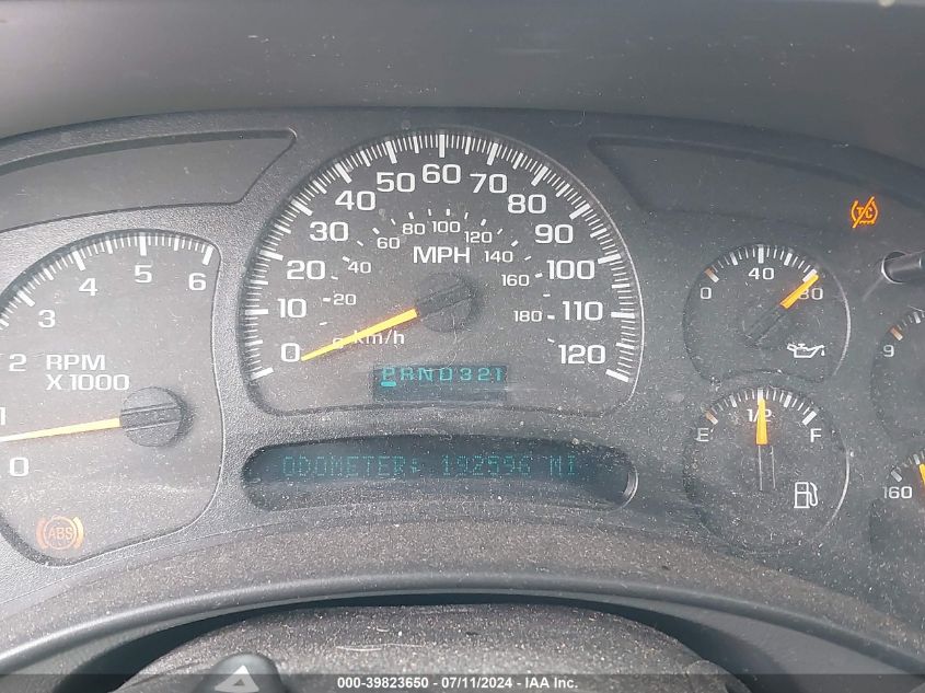 2005 Chevrolet Suburban 1500 Lt VIN: 1GNFK16Z05J128098 Lot: 39823650