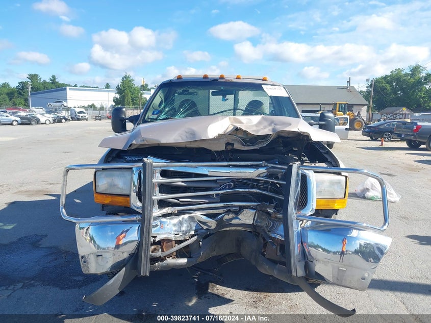 1999 Ford F-250 Super Duty VIN: 1FTNF21F0XEB78393 Lot: 39823741