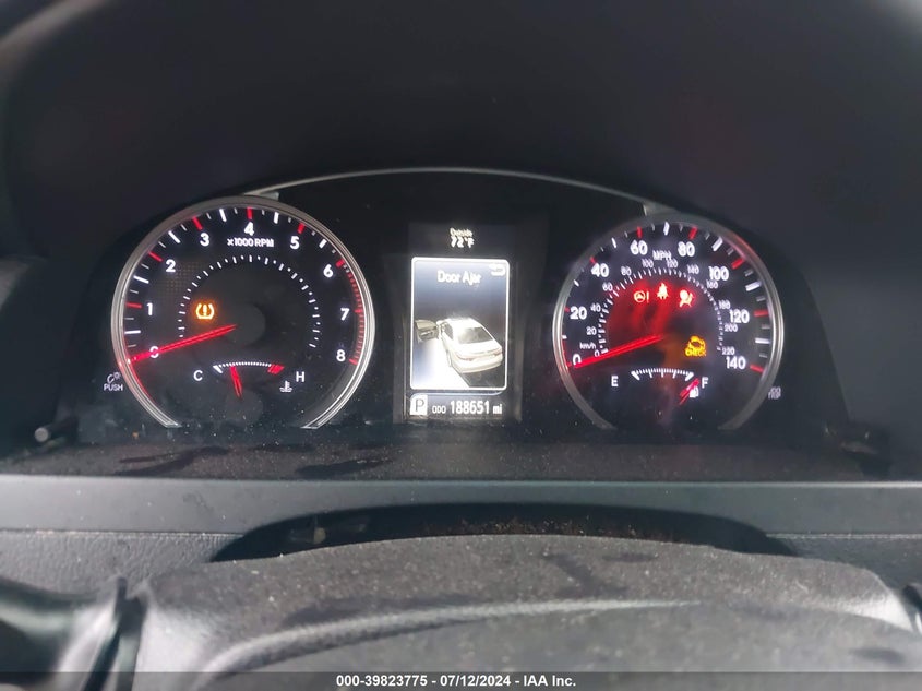 2017 TOYOTA CAMRY SE - 4T1BF1FK3HU674097