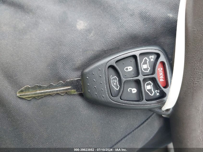 2005 Dodge Grand Caravan Sxt VIN: 2D4GP44L55R157626 Lot: 39823852