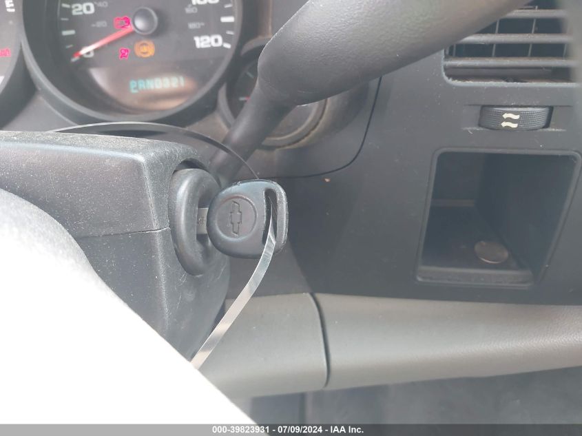 2012 Chevrolet Silverado 1500 C1500 VIN: 1GCRCPEX2CZ267900 Lot: 39823931