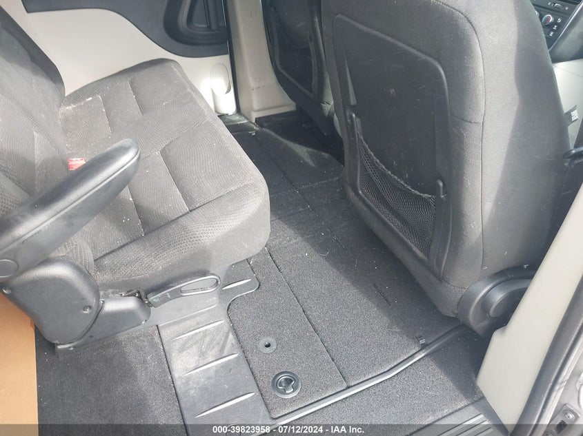 2017 DODGE GRAND CARAVAN SE - 2C4RDGBG4HR618647