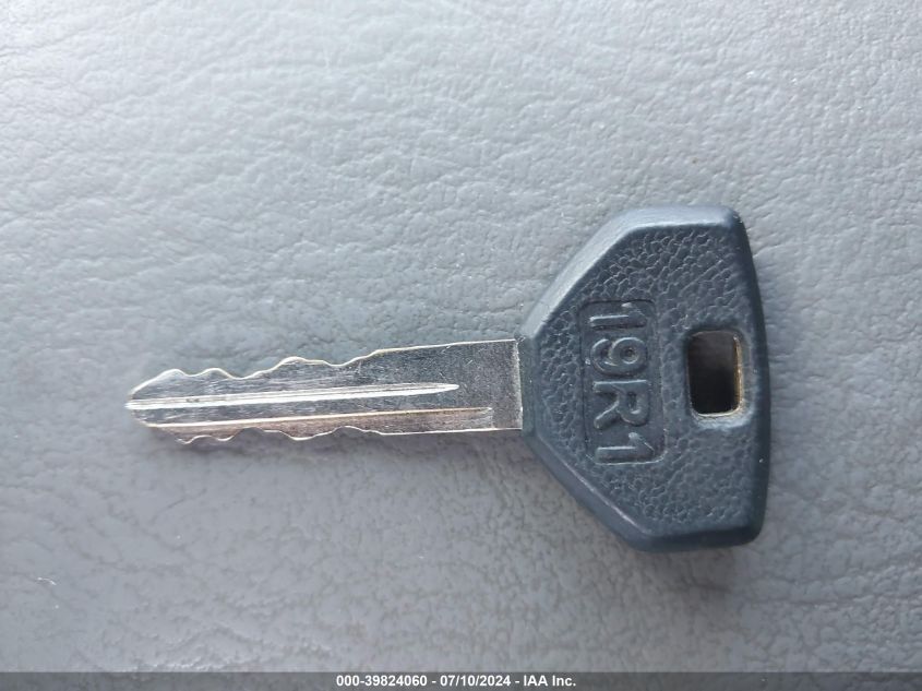 1998 Jeep Cherokee Sport/Classic VIN: 1J4FJ68S6WL274465 Lot: 39824060