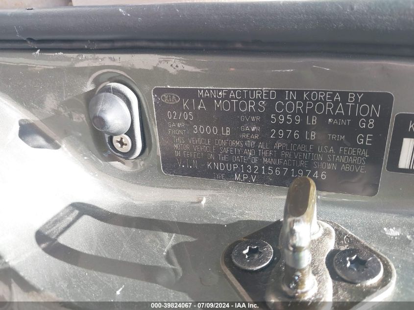 KNDUP132156719746 2005 Kia Sedona Ex/Lx