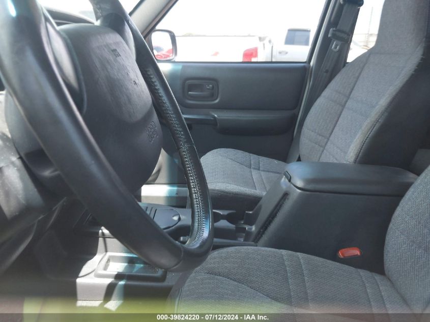 2001 Jeep Cherokee Sport VIN: 1J4FT48SX1L567972 Lot: 39824220