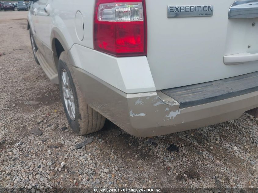 2008 Ford Expedition Eddie Bauer/King Ranch VIN: 1FMFU175X8LA15231 Lot: 39824301