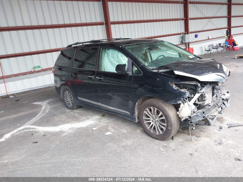 2019 TOYOTA SIENNA