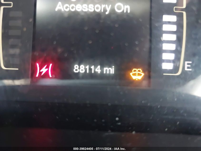 2018 Jeep Cherokee Latitude Plus Fwd VIN: 1C4PJLLB6JD574476 Lot: 39824405