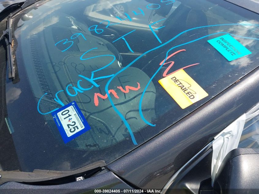 2018 Jeep Cherokee Latitude Plus Fwd VIN: 1C4PJLLB6JD574476 Lot: 39824405