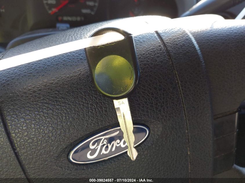 2007 Ford F-150 Stx/Xl/Xlt VIN: 1FTRX12W57FA08306 Lot: 39824557