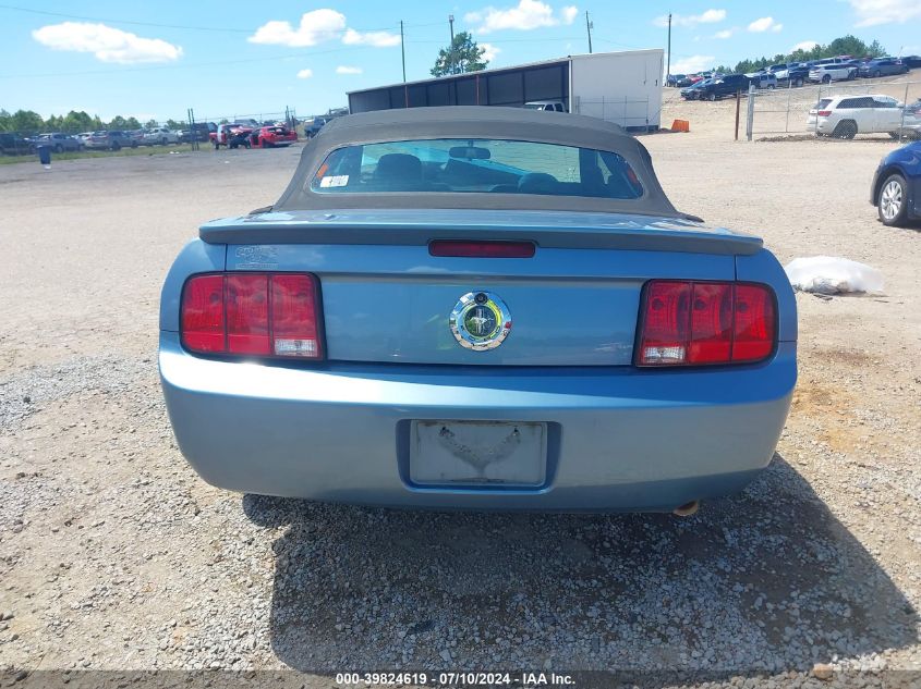2007 Ford Mustang V6 Deluxe/V6 Premium VIN: 1ZVFT84N675272553 Lot: 39824619