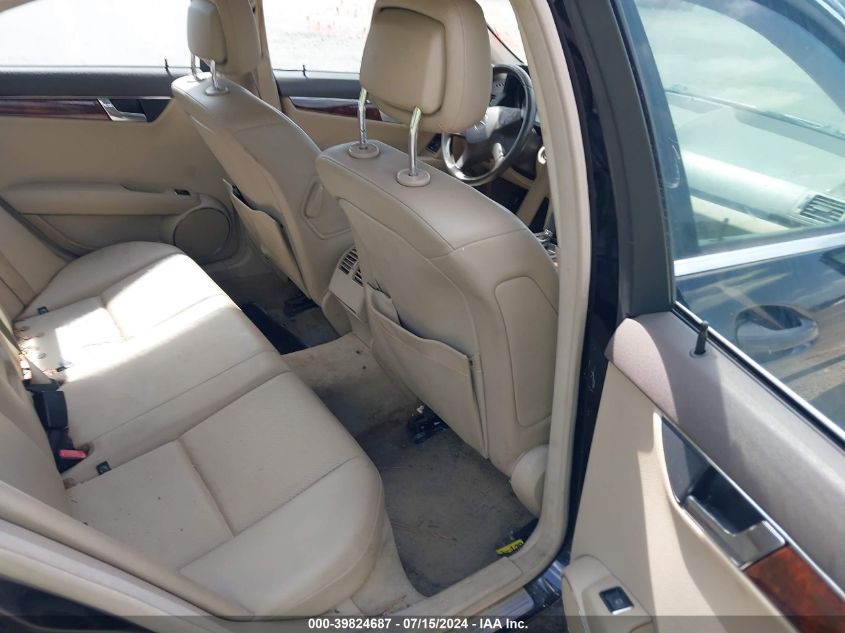 2011 Mercedes-Benz C 300 Luxury/Sport VIN: WDDGF5EB8BR178487 Lot: 39824687