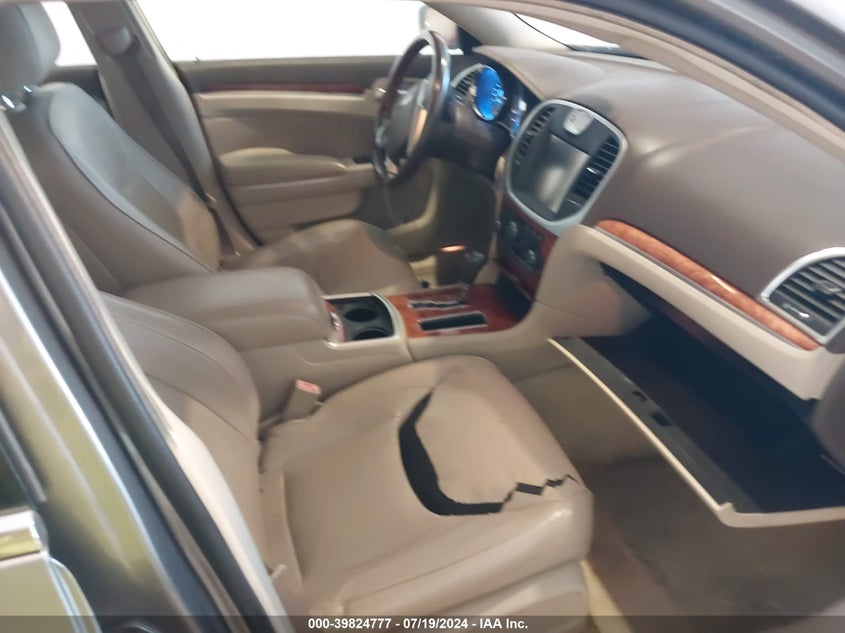 2011 Chrysler 300C VIN: 2C3CA6CT9BH515245 Lot: 39824777