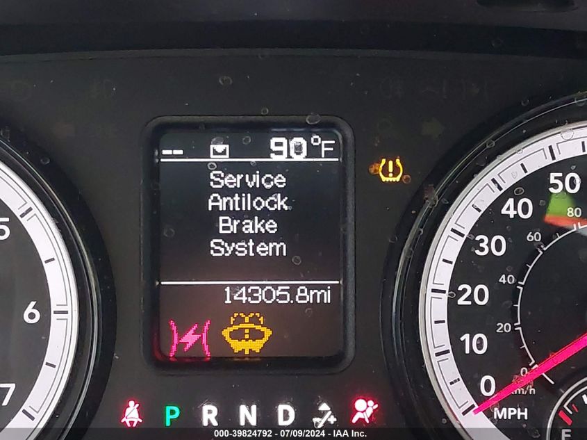 2022 Ram 1500 Classic Tradesman 4X4 5'7 Box VIN: 3C6RR7KTXNG352901 Lot: 39824792