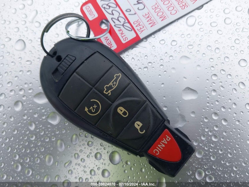 2010 Chrysler 300 Touring/Signature Series/Executive Series VIN: 2C3CA5CV4AH112591 Lot: 39824870