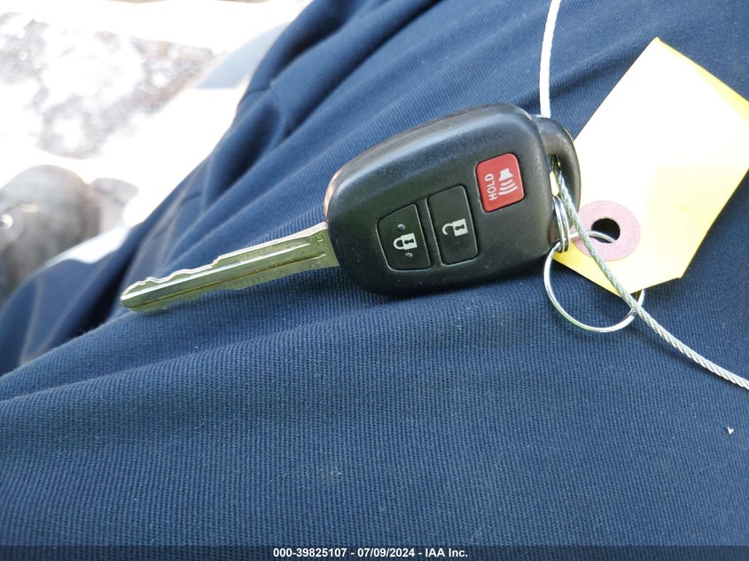 2022 TOYOTA TACOMA SR - 3TYAX5GN5NT041229