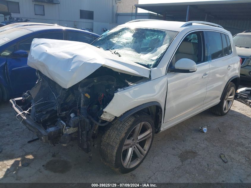 WVGAV7AX9GW040770 2016 VOLKSWAGEN TIGUAN - Image 2