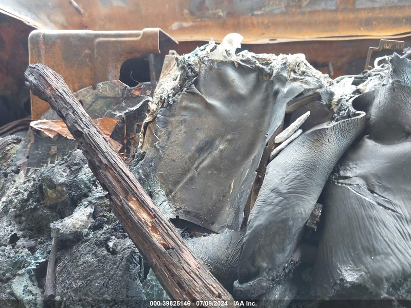 2017 SUBARU OUTBACK 2.5I LIMITED - 4S4BSANC7H3216512