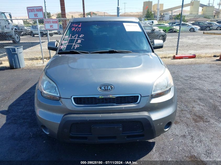 2011 Kia Soul + VIN: KNDJT2A29B7210971 Lot: 39825180