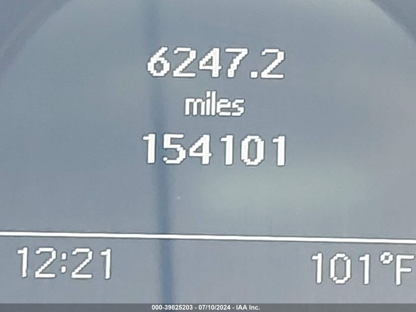 2010 Mercedes-Benz C-Class C 300 Sport/Luxury 4Matic VIN: WDDGF8BB3AR095389 Lot: 39825203